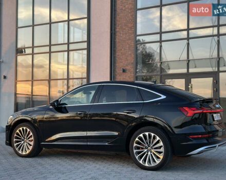 Ауди E-Tron 2020 в Тернополе на Automoto.ua Черный Ауди E-Tron, объемом двигателя 0 л и пробегом 119 тыс. км за 28500 $, фото 25 на Automoto.ua