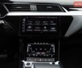 Черный Ауди E-Tron, объемом двигателя 0 л и пробегом 50 тыс. км за 39400 $, фото 21 на Automoto.ua