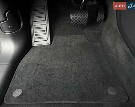 Черный Ауди E-Tron, объемом двигателя 0 л и пробегом 130 тыс. км за 22300 $, фото 39 на Automoto.ua