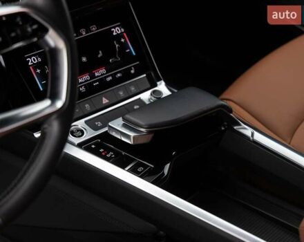 Черный Ауди E-Tron, объемом двигателя 0 л и пробегом 50 тыс. км за 39400 $, фото 25 на Automoto.ua