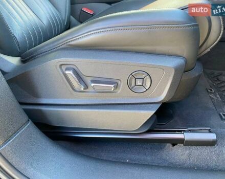Черный Ауди E-Tron, объемом двигателя 0 л и пробегом 61 тыс. км за 36500 $, фото 28 на Automoto.ua