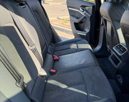 Черный Ауди E-Tron, объемом двигателя 0 л и пробегом 38 тыс. км за 39800 $, фото 5 на Automoto.ua