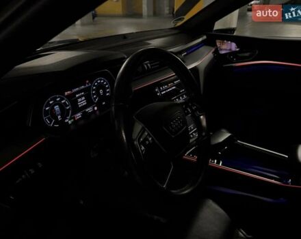 Черный Ауди E-Tron, объемом двигателя 0 л и пробегом 109 тыс. км за 35000 $, фото 20 на Automoto.ua