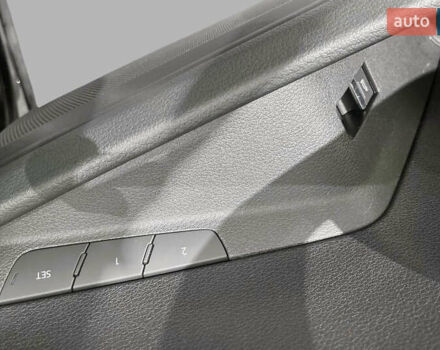 Черный Ауди E-Tron, объемом двигателя 0 л и пробегом 125 тыс. км за 21700 $, фото 30 на Automoto.ua