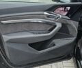 Чорний Ауді E-Tron, об'ємом двигуна 0 л та пробігом 120 тис. км за 33500 $, фото 107 на Automoto.ua