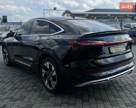 Черный Ауди E-Tron, объемом двигателя 0 л и пробегом 143 тыс. км за 29999 $, фото 4 на Automoto.ua