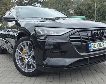 Чорний Ауді E-Tron, об'ємом двигуна 0 л та пробігом 138 тис. км за 29900 $, фото 33 на Automoto.ua
