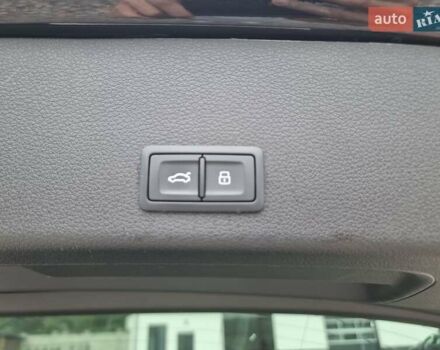 Чорний Ауді E-Tron, об'ємом двигуна 0 л та пробігом 154 тис. км за 19500 $, фото 40 на Automoto.ua