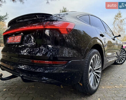 Черный Ауди E-Tron, объемом двигателя 0 л и пробегом 155 тыс. км за 33300 $, фото 12 на Automoto.ua