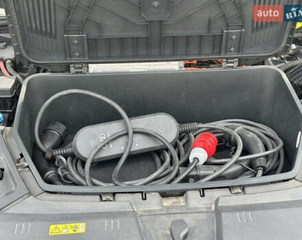 Черный Ауди E-Tron, объемом двигателя 0 л и пробегом 130 тыс. км за 26500 $, фото 33 на Automoto.ua