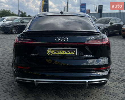 Черный Ауди E-Tron, объемом двигателя 0 л и пробегом 143 тыс. км за 29999 $, фото 5 на Automoto.ua