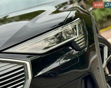 Чорний Ауді E-Tron, об'ємом двигуна 0 л та пробігом 159 тис. км за 24500 $, фото 34 на Automoto.ua