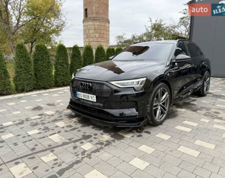Ауди E-Tron 2020 в Бучаче на Automoto.ua Черный Ауди E-Tron, объемом двигателя 0 л и пробегом 49 тыс. км за 33500 $, фото 4 на Automoto.ua