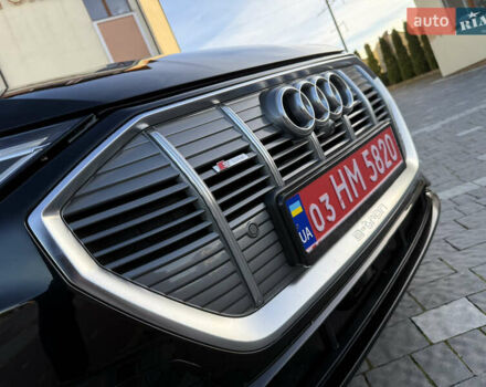 Чорний Ауді E-Tron, об'ємом двигуна 0 л та пробігом 150 тис. км за 25900 $, фото 8 на Automoto.ua