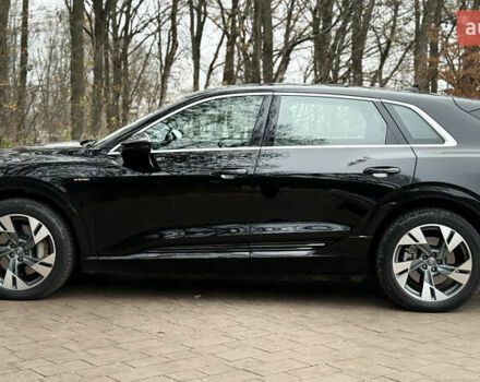 Черный Ауди E-Tron, объемом двигателя 0 л и пробегом 146 тыс. км за 27500 $, фото 9 на Automoto.ua