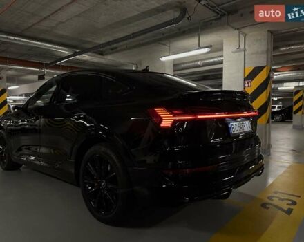 Черный Ауди E-Tron, объемом двигателя 0 л и пробегом 109 тыс. км за 35000 $, фото 5 на Automoto.ua