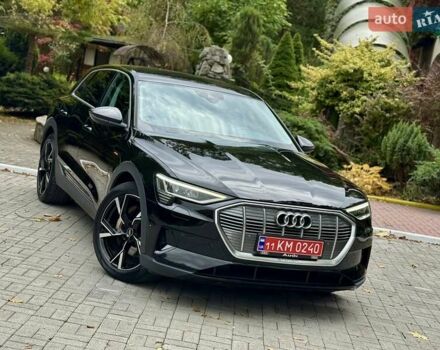 Черный Ауди E-Tron, объемом двигателя 0 л и пробегом 159 тыс. км за 24000 $, фото 1 на Automoto.ua