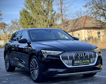Чорний Ауді E-Tron, об'ємом двигуна 0 л та пробігом 72 тис. км за 29900 $, фото 1 на Automoto.ua