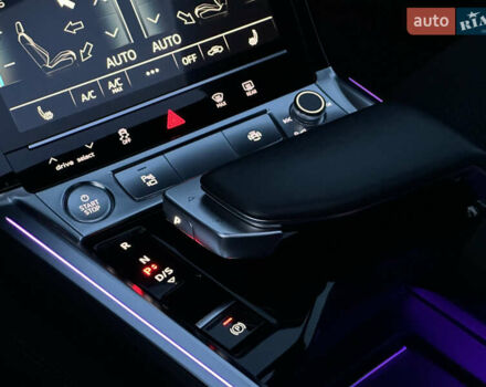 Ауди E-Tron 2020 в Тернополе на Automoto.ua Черный Ауди E-Tron, объемом двигателя 0 л и пробегом 119 тыс. км за 28500 $, фото 74 на Automoto.ua