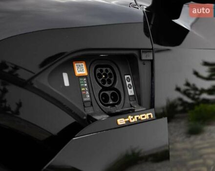 Черный Ауди E-Tron, объемом двигателя 0 л и пробегом 50 тыс. км за 39400 $, фото 11 на Automoto.ua