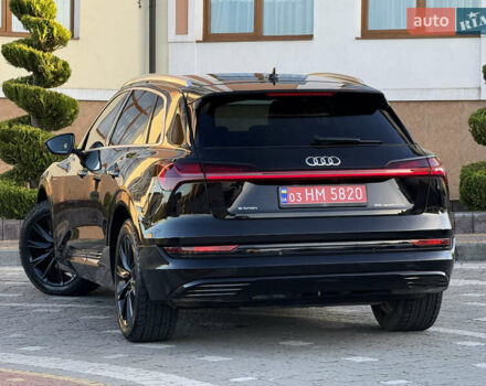 Чорний Ауді E-Tron, об'ємом двигуна 0 л та пробігом 150 тис. км за 26999 $, фото 43 на Automoto.ua