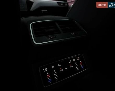 Черный Ауди E-Tron, объемом двигателя 0 л и пробегом 105 тыс. км за 35990 $, фото 31 на Automoto.ua