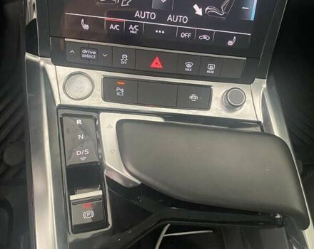 Черный Ауди E-Tron, объемом двигателя 0 л и пробегом 40 тыс. км за 29800 $, фото 21 на Automoto.ua