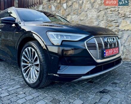 Чорний Ауді E-Tron, об'ємом двигуна 0 л та пробігом 253 тис. км за 24200 $, фото 17 на Automoto.ua