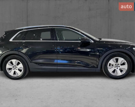 Черный Ауди E-Tron, объемом двигателя 0 л и пробегом 125 тыс. км за 21700 $, фото 5 на Automoto.ua