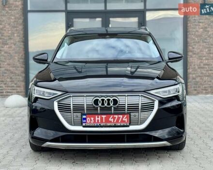 Черный Ауди E-Tron, объемом двигателя 0 л и пробегом 130 тыс. км за 22300 $, фото 7 на Automoto.ua