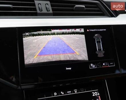 Черный Ауди E-Tron, объемом двигателя 0 л и пробегом 50 тыс. км за 39400 $, фото 34 на Automoto.ua