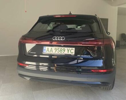 Черный Ауди E-Tron, объемом двигателя 0 л и пробегом 40 тыс. км за 29800 $, фото 2 на Automoto.ua