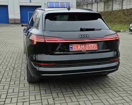 Чорний Ауді E-Tron, об'ємом двигуна 0 л та пробігом 120 тис. км за 33500 $, фото 29 на Automoto.ua