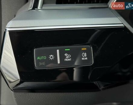 Черный Ауди E-Tron, объемом двигателя 0 л и пробегом 130 тыс. км за 22300 $, фото 40 на Automoto.ua