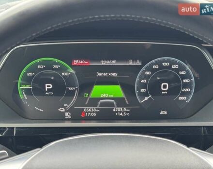 Черный Ауди E-Tron, объемом двигателя 0 л и пробегом 85 тыс. км за 30900 $, фото 18 на Automoto.ua