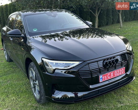 Черный Ауди E-Tron, объемом двигателя 0 л и пробегом 119 тыс. км за 29999 $, фото 8 на Automoto.ua