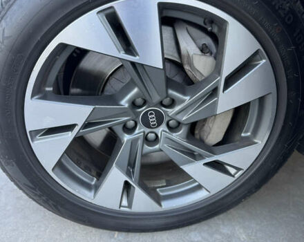 Чорний Ауді E-Tron, об'ємом двигуна 0 л та пробігом 155 тис. км за 29499 $, фото 20 на Automoto.ua