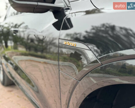 Черный Ауди E-Tron, объемом двигателя 0 л и пробегом 120 тыс. км за 25555 $, фото 20 на Automoto.ua