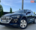 Чорний Ауді E-Tron, об'ємом двигуна 0 л та пробігом 192 тис. км за 22500 $, фото 3 на Automoto.ua