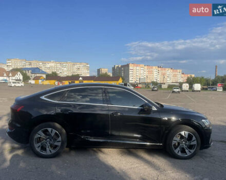 Чорний Ауді E-Tron, об'ємом двигуна 0 л та пробігом 58 тис. км за 34450 $, фото 12 на Automoto.ua