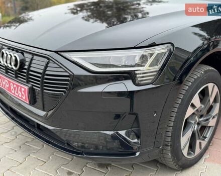 Черный Ауди E-Tron, объемом двигателя 0 л и пробегом 120 тыс. км за 26500 $, фото 16 на Automoto.ua