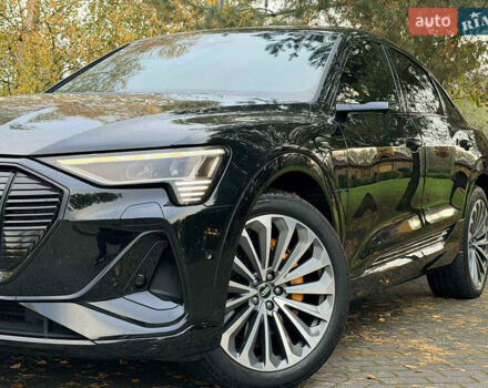 Черный Ауди E-Tron, объемом двигателя 0 л и пробегом 155 тыс. км за 33300 $, фото 6 на Automoto.ua