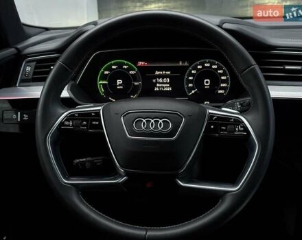 Черный Ауди E-Tron, объемом двигателя 0 л и пробегом 105 тыс. км за 35990 $, фото 34 на Automoto.ua