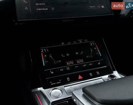 Черный Ауди E-Tron, объемом двигателя 0 л и пробегом 105 тыс. км за 35990 $, фото 29 на Automoto.ua