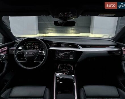 Черный Ауди E-Tron, объемом двигателя 0 л и пробегом 105 тыс. км за 35990 $, фото 32 на Automoto.ua