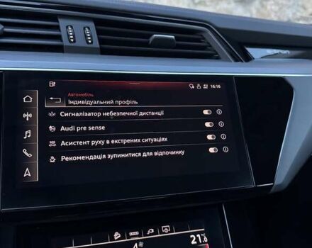Чорний Ауді E-Tron, об'ємом двигуна 0 л та пробігом 253 тис. км за 24200 $, фото 53 на Automoto.ua