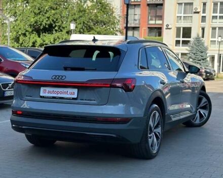 Черный Ауди E-Tron, объемом двигателя 0 л и пробегом 88 тыс. км за 29500 $, фото 9 на Automoto.ua