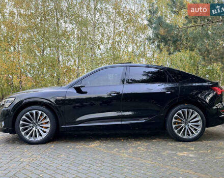 Черный Ауди E-Tron, объемом двигателя 0 л и пробегом 155 тыс. км за 33300 $, фото 10 на Automoto.ua