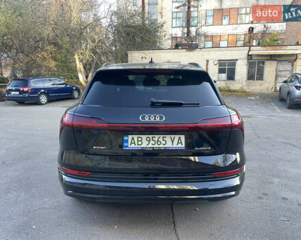 Ауди E-Tron 2020 в Виннице на Automoto.ua Черный Ауди E-Tron, объемом двигателя 0 л и пробегом 119 тыс. км за 28400 $, фото 4 на Automoto.ua