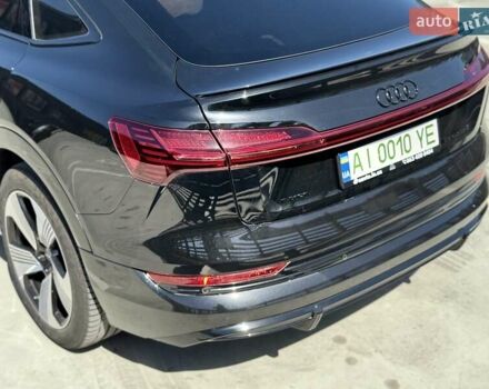 Ауді E-Tron 2020 у Києві на Automoto.ua Чорний Ауді E-Tron, об'ємом двигуна 0 л та пробігом 44 тис. км за 35999 $, фото 30 на Automoto.ua